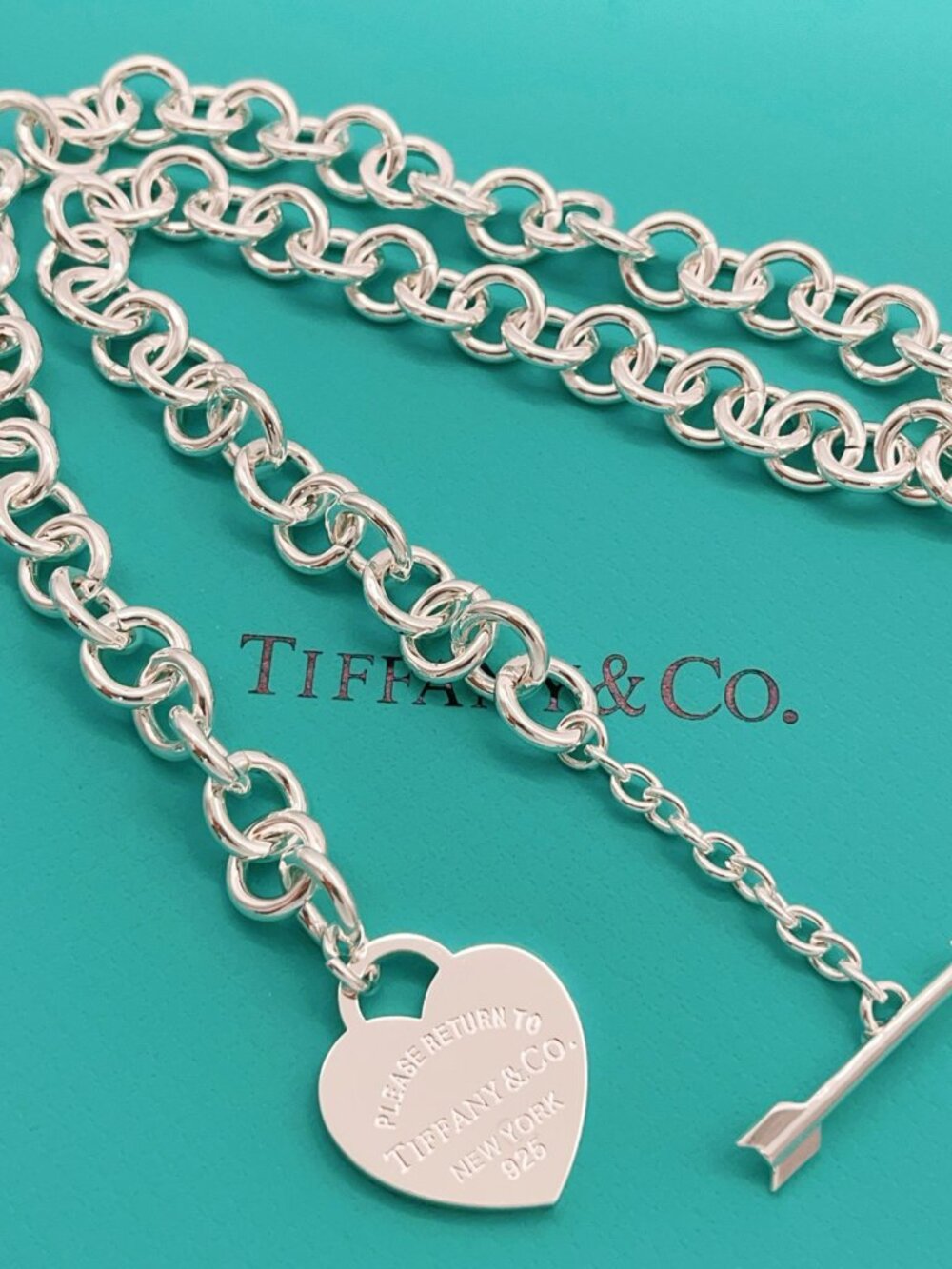 Tiffany Style Silver Smooth Arrow Clasp Necklace - Picture 2 of 6